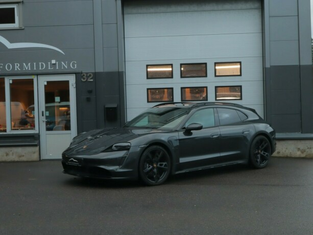 porsche-taycan-cross-turismo-elektrisitet-2022-big-15