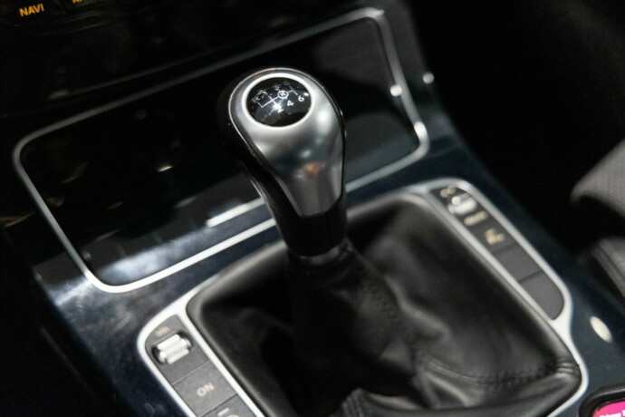 mercedes-benz-c-klasse-bensin-2015-big-16