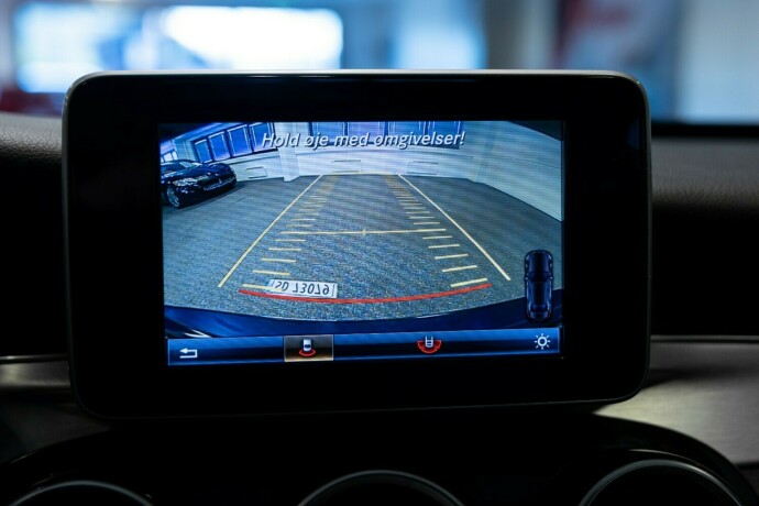 mercedes-benz-c-klasse-bensin-2015-big-14