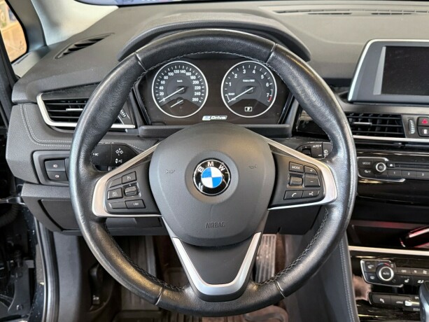 bmw-2-serie-elektrisitetbensin-2017-big-12