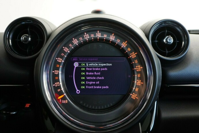 mini-cooper-s-diesel-2015-big-14