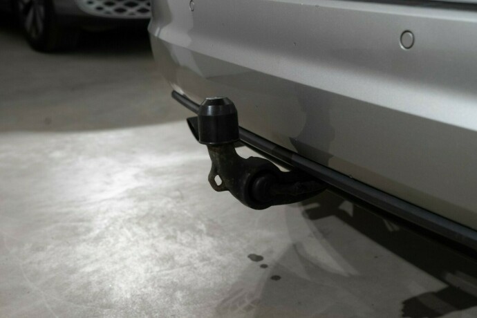 volkswagen-golf-sportsvan-bensin-2017-big-23