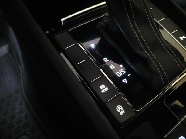 skoda-superb-bensin-2017-big-29