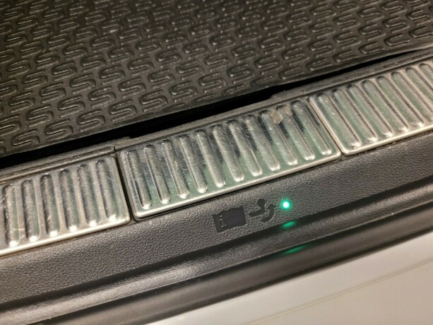 skoda-superb-bensin-2017-big-23