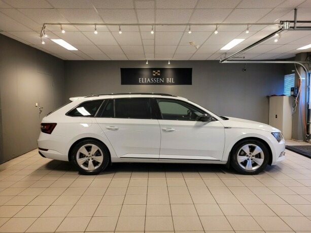 skoda-superb-bensin-2017-big-4