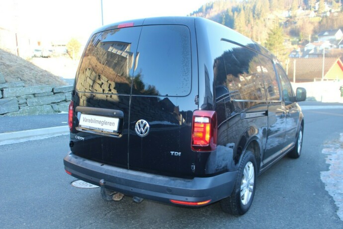 volkswagen-caddy-maxi-diesel-2018-big-3