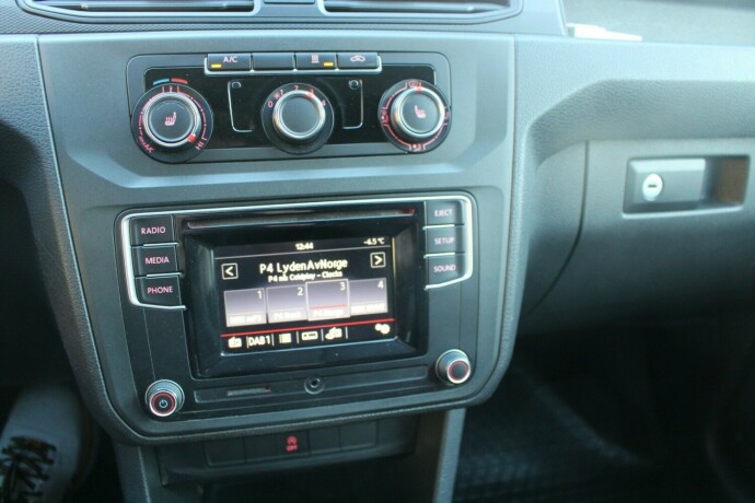 volkswagen-caddy-maxi-diesel-2018-big-12