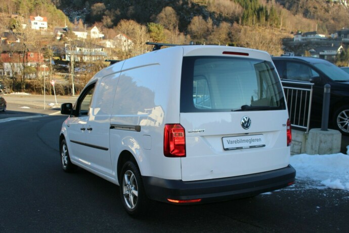 volkswagen-caddy-maxi-diesel-2018-big-2