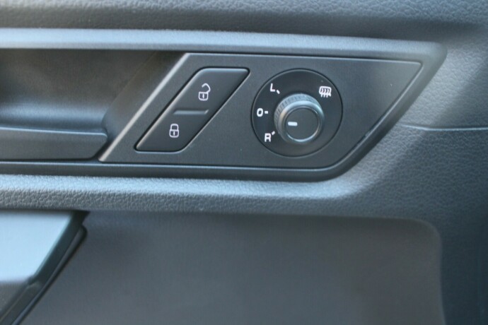 volkswagen-caddy-maxi-diesel-2018-big-8