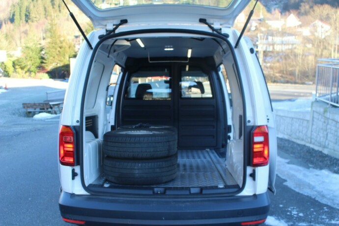 volkswagen-caddy-maxi-diesel-2018-big-4