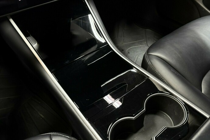 tesla-model-3-elektrisitet-2020-big-22