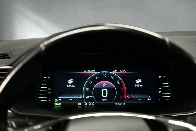 skoda-superb-plug-in-petrol-2021-big-12