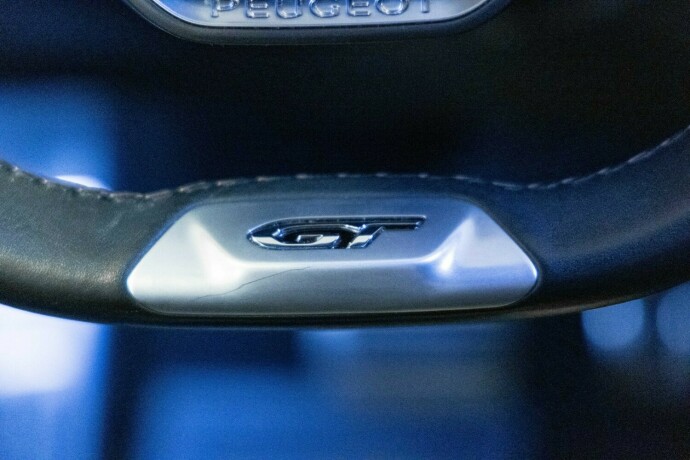 peugeot-3008-plug-in-petrol-2021-big-11