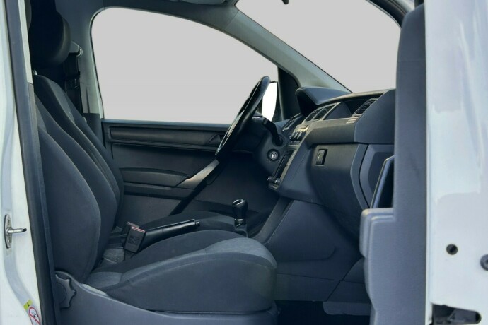 volkswagen-caddy-maxi-diesel-2017-big-10