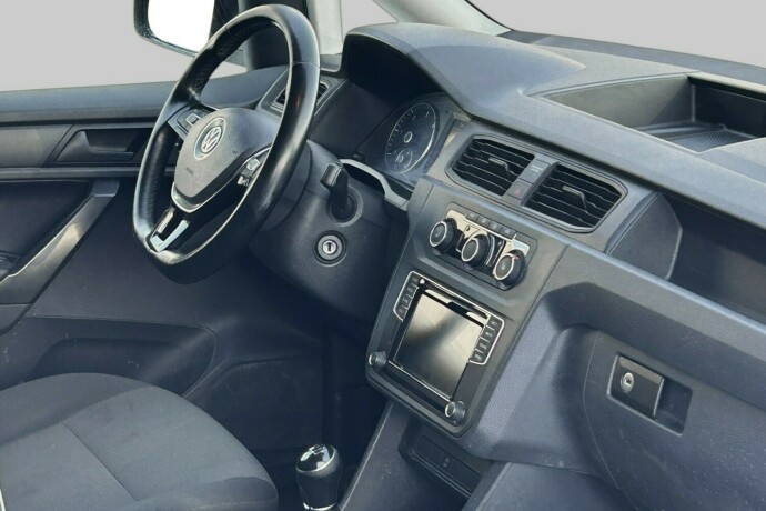 volkswagen-caddy-maxi-diesel-2017-big-11