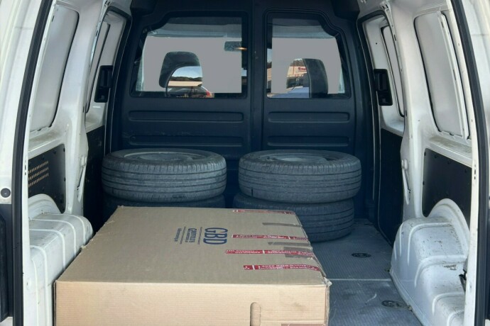 volkswagen-caddy-maxi-diesel-2017-big-15