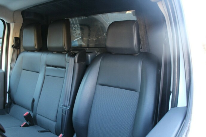 opel-vivaro-diesel-2020-big-7