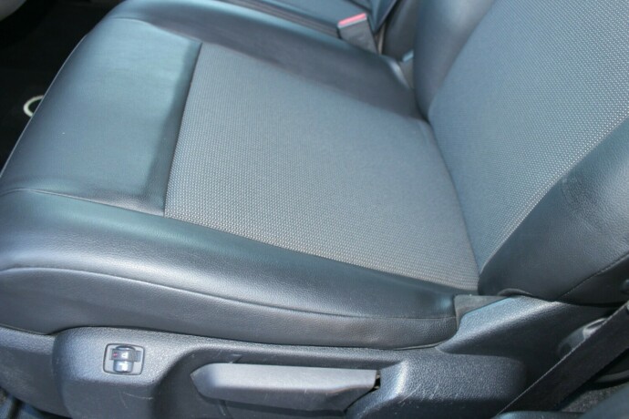 opel-vivaro-diesel-2020-big-8