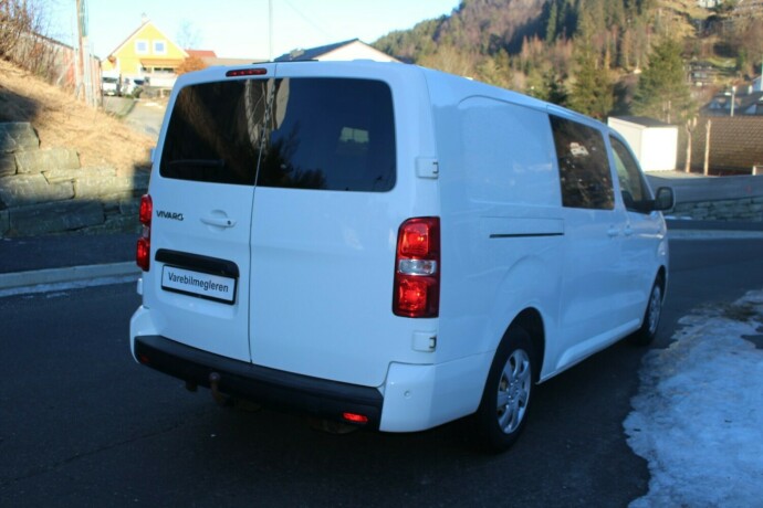 opel-vivaro-diesel-2020-big-3