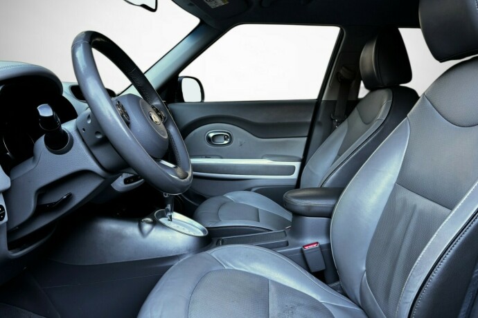 kia-soul-elektrisitet-2015-big-13