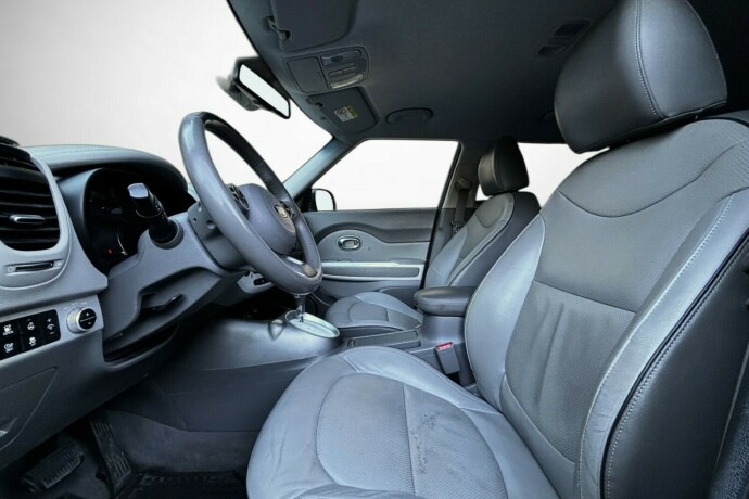 kia-soul-elektrisitet-2015-big-14
