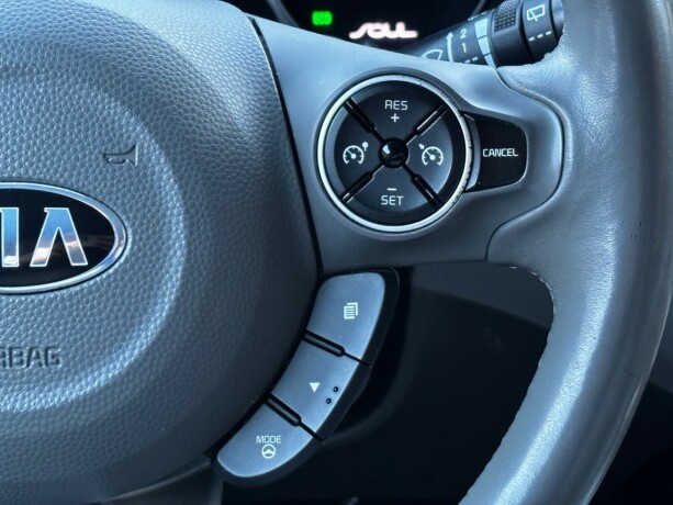 kia-soul-elektrisitet-2015-big-27