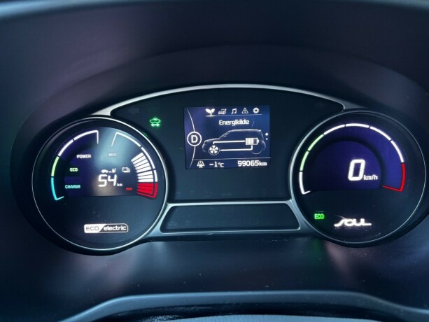 kia-soul-elektrisitet-2015-big-11