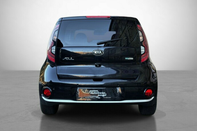 kia-soul-elektrisitet-2015-big-7