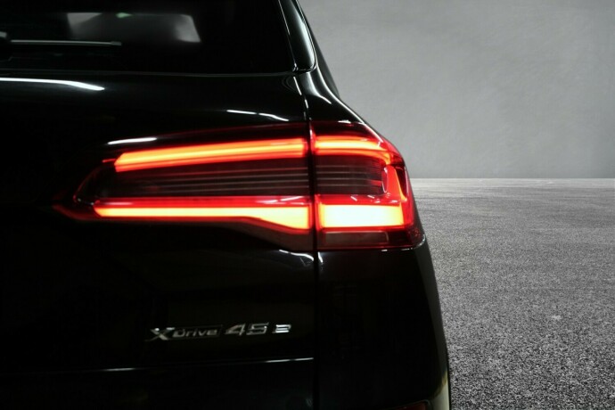 bmw-x5-elektrisitetbensin-2020-big-9