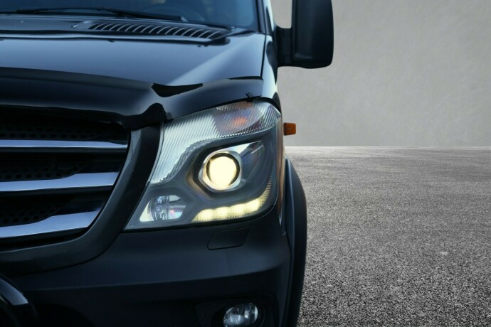 mercedes-benz-sprinter-diesel-2018-big-10