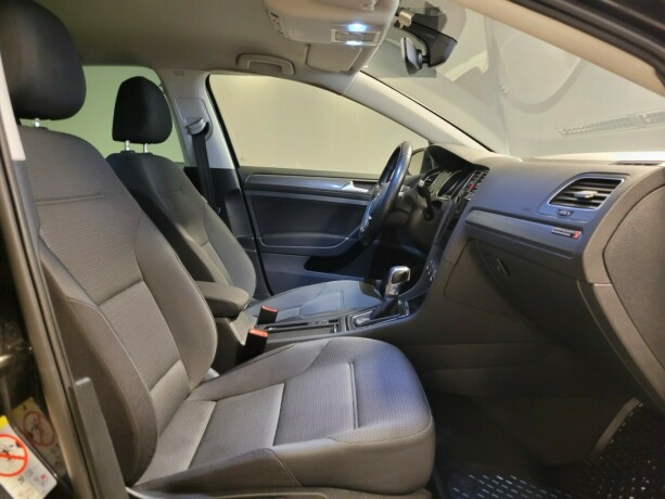 volkswagen-golf-elektrisitet-2019-big-12