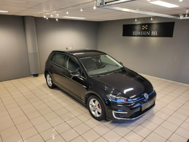 volkswagen-golf-elektrisitet-2019-big-2