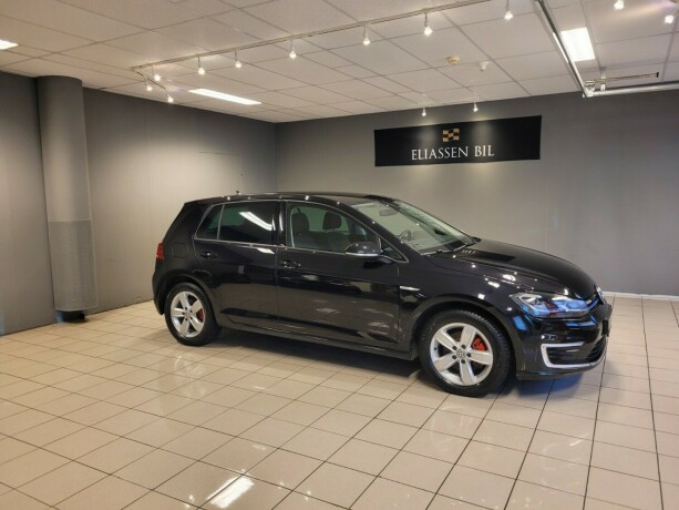 volkswagen-golf-elektrisitet-2019-big-3