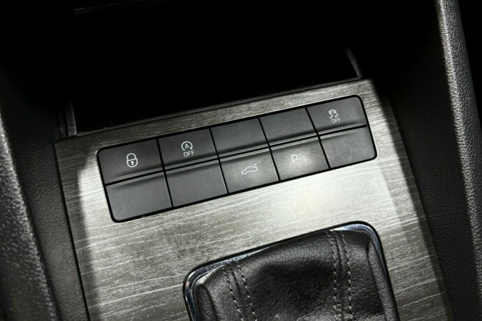 skoda-octavia-diesel-2017-big-23