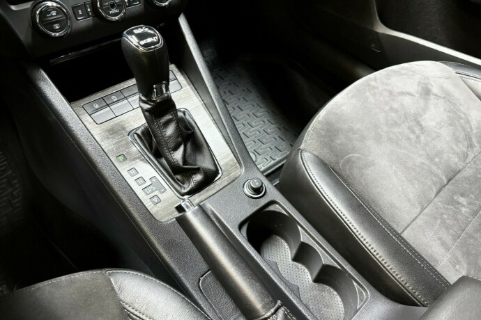 skoda-octavia-diesel-2017-big-22