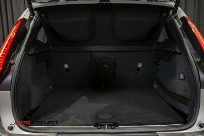 volvo-xc-40-elektrisitetbensin-2020-big-9