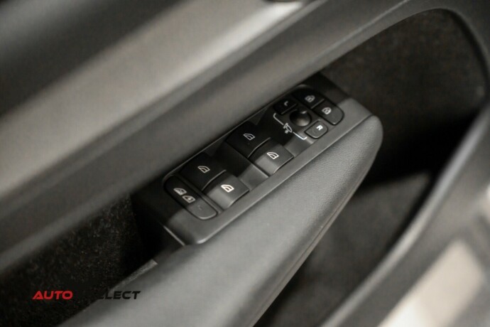 volvo-xc-40-elektrisitetbensin-2020-big-21