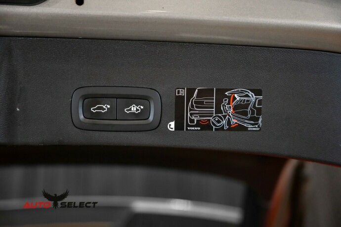 volvo-xc-40-elektrisitetbensin-2020-big-11