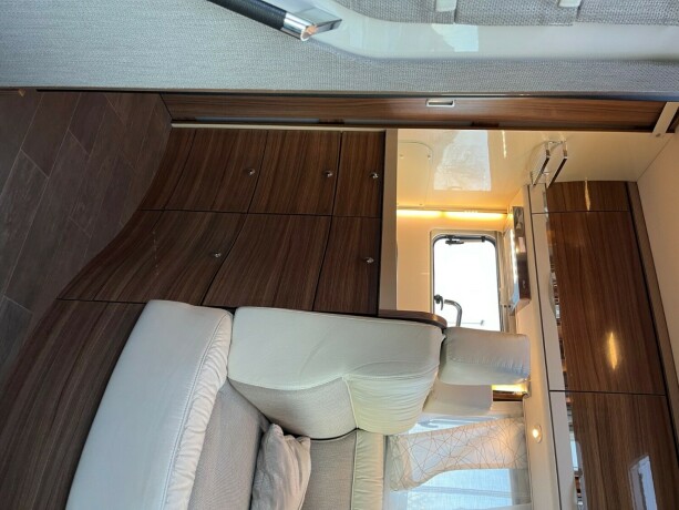 eura-mobil-il-720-eb-2-enkle-senger-senkeseng-automat-23-150hk-alde-vannb197ren-varme-amp-varmeveksler-diesel-2018-big-32