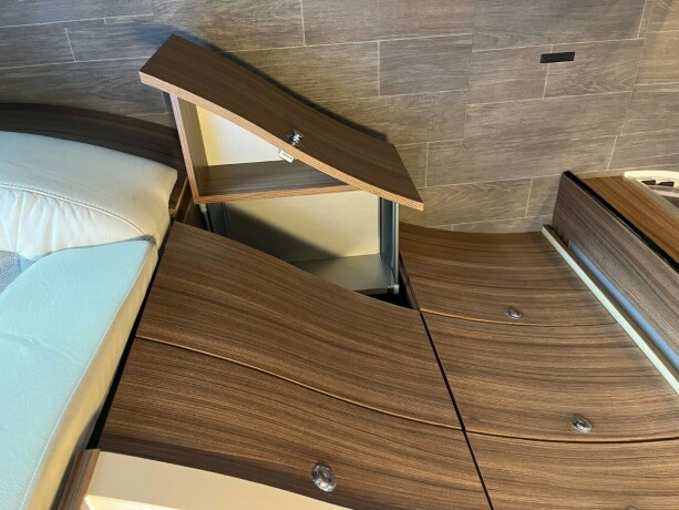 eura-mobil-il-720-eb-2-enkle-senger-senkeseng-automat-23-150hk-alde-vannb197ren-varme-amp-varmeveksler-diesel-2018-big-42