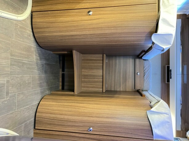 eura-mobil-il-720-eb-2-enkle-senger-senkeseng-automat-23-150hk-alde-vannb197ren-varme-amp-varmeveksler-diesel-2018-big-78