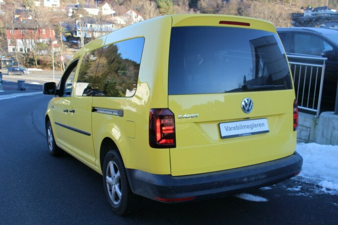 volkswagen-caddy-maxi-diesel-2020-big-2