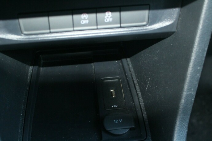 volkswagen-caddy-maxi-diesel-2020-big-16