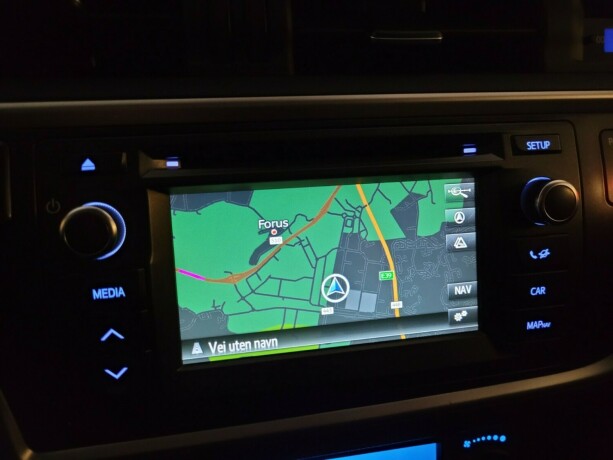 toyota-auris-elektrisitetbensin-2015-big-25