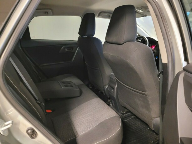 toyota-auris-elektrisitetbensin-2015-big-17