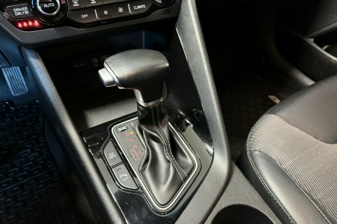 kia-niro-elektrisitetbensin-2018-big-9