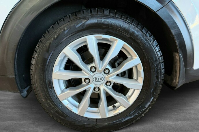 kia-niro-elektrisitetbensin-2018-big-19