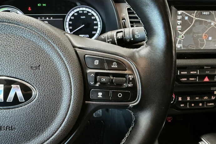 kia-niro-elektrisitetbensin-2018-big-17