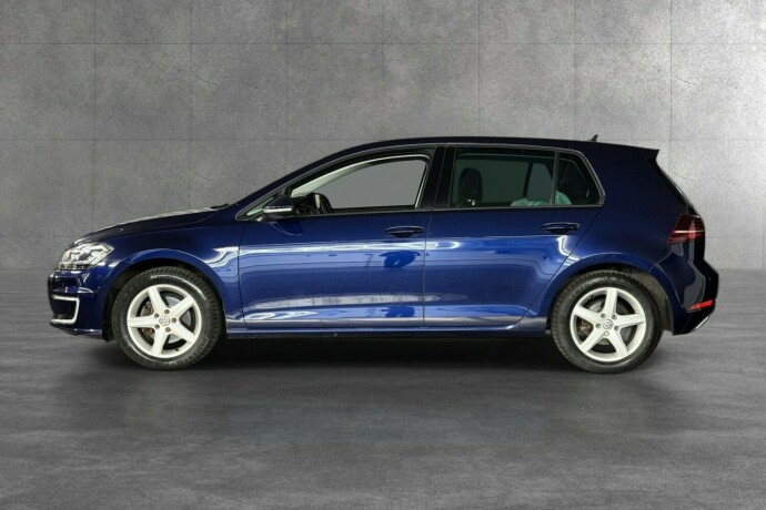 volkswagen-golf-elektrisitet-2018-big-2