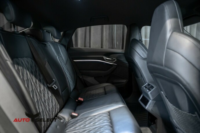 audi-e-tron-sportback-elektrisitet-2022-big-14